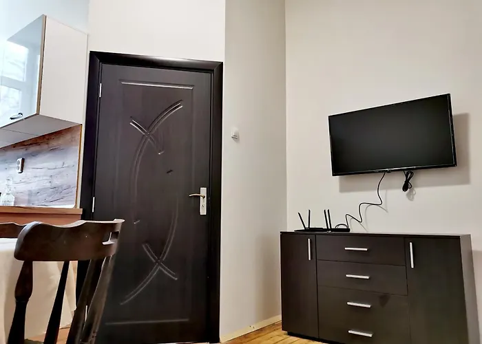 Tranquil Vintage, * ソフィア